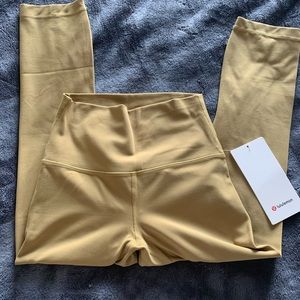 Lululemon Align 21” size 4
